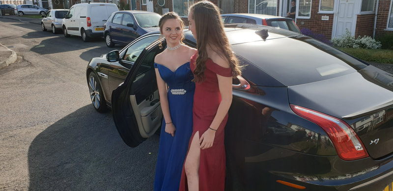 For your Prom.
Make an entrance in our Jaguar XJ50.